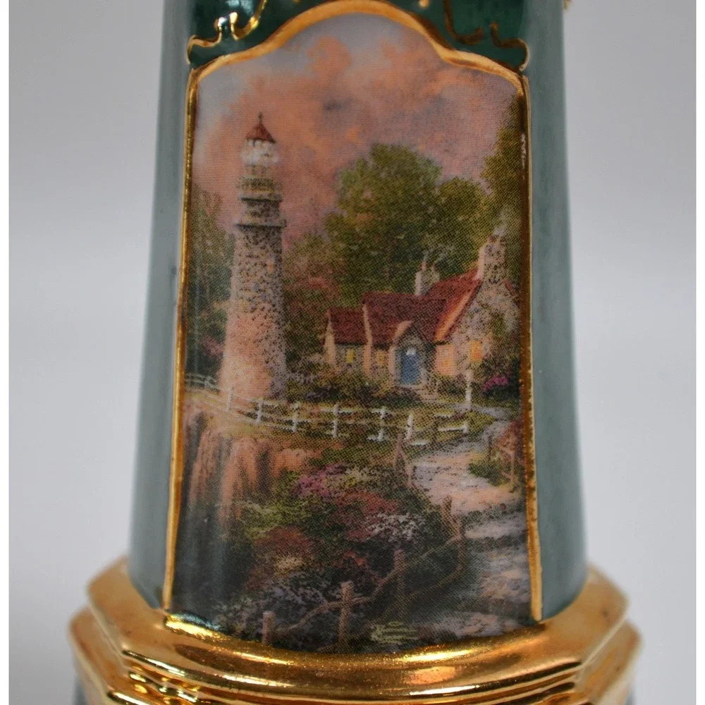 Thomas Kinkade THE LIGHT OF PEACE Seaside Reflections Heirloom Classic Ornament